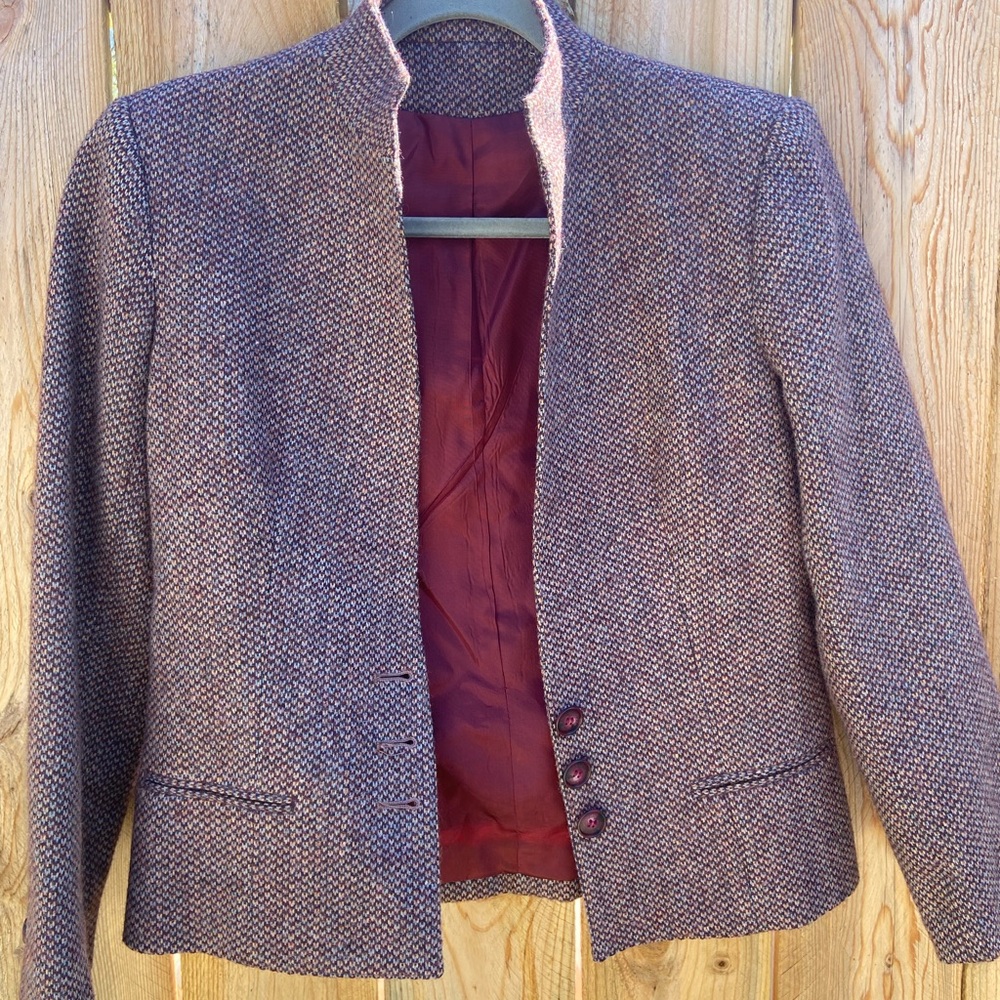 Women's Tweed Jacket hundred percent wool Raspini  size 5/6- Maroon